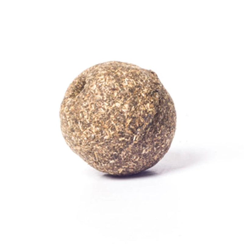 Natural Catnip Cat Wall Stick-On Ball Toys Treats Healthy Natural Removes Hair Balls to Promote Digestion Cat Grass Snack Pet